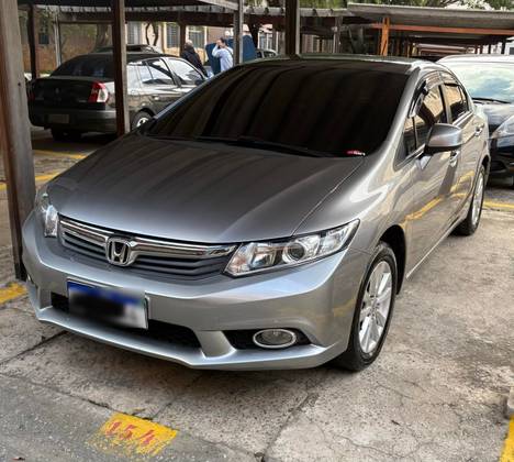 HONDA CIVIC 1.8 LXS 16V FLEX 4P MANUAL HONDA CIVIC 1.8 LXS 16V FLEX 4P MANUAL